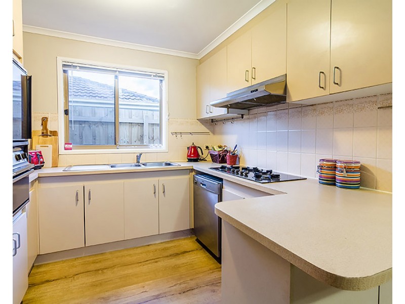 23 Marnie Drive, Cranbourne West VIC 3977