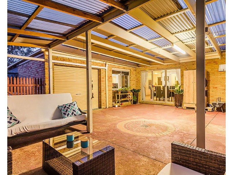 23 Marnie Drive, Cranbourne West VIC 3977