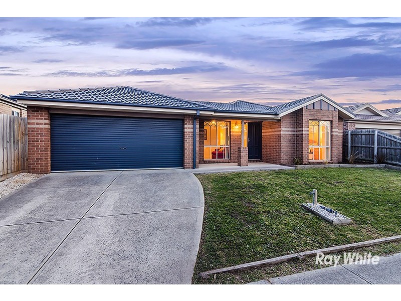 27 Kulkami Way, Cranbourne West VIC 3977