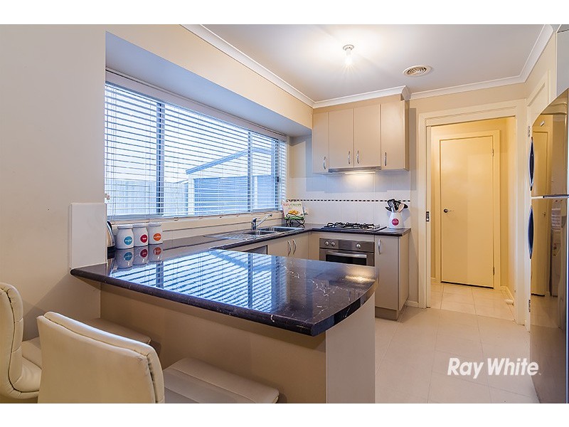 27 Kulkami Way, Cranbourne West VIC 3977