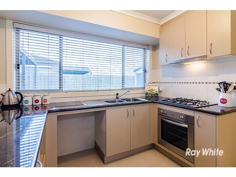 27 Kulkami Way, Cranbourne West VIC 3977