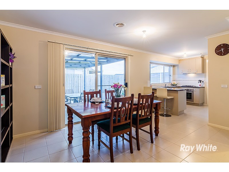 27 Kulkami Way, Cranbourne West VIC 3977