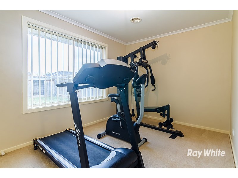 27 Kulkami Way, Cranbourne West VIC 3977