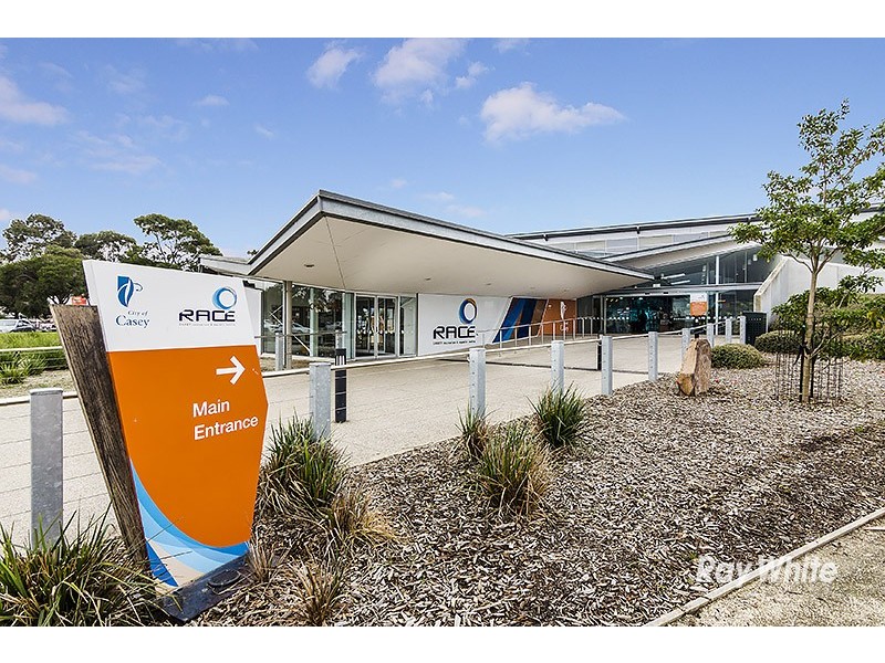 24 Taylor Street, Cranbourne VIC 3977