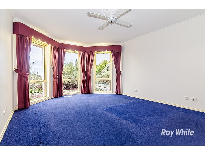 21 Sinatra Way, Cranbourne East VIC 3977