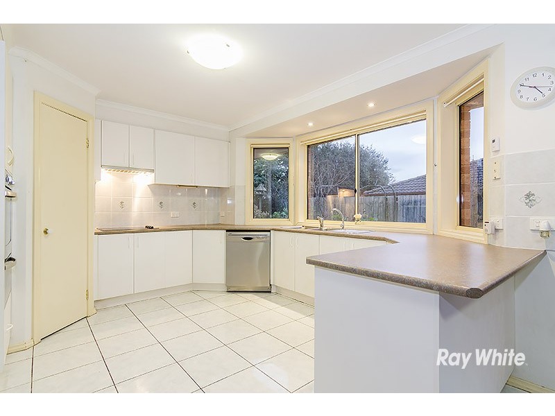 21 Sinatra Way, Cranbourne East VIC 3977