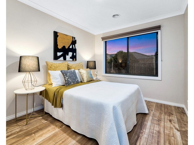 3 Castawellan Street, Lyndhurst VIC 3975