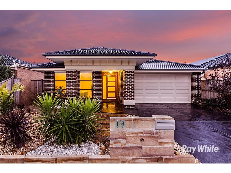 14 Wesson Way, Cranbourne East VIC 3977
