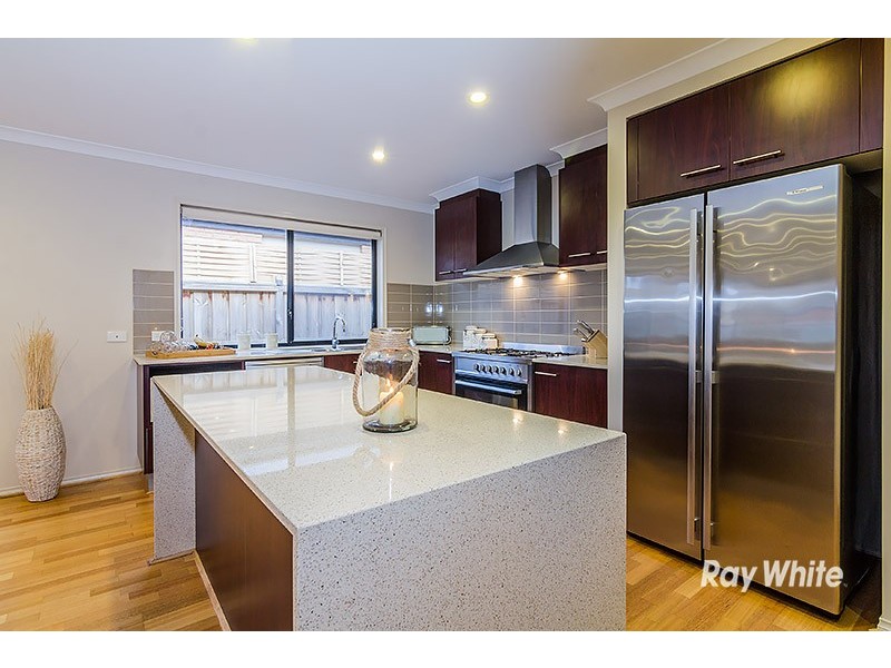 14 Wesson Way, Cranbourne East VIC 3977