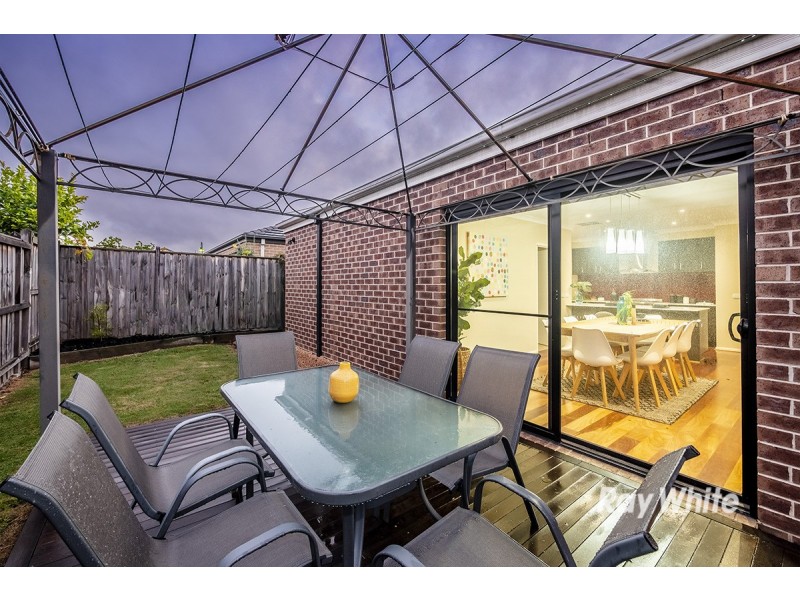 9 Livida Circuit, Lyndhurst VIC 3975