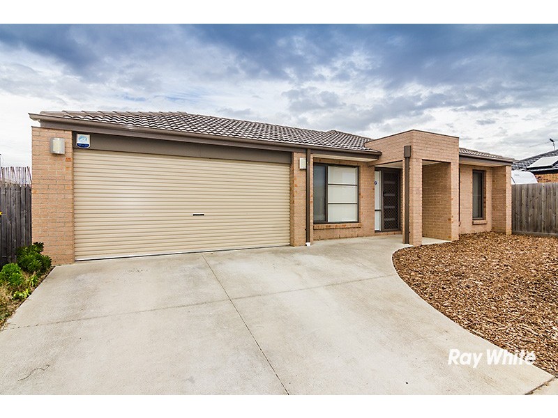 11 Montdami Way, Carrum Downs VIC 3201