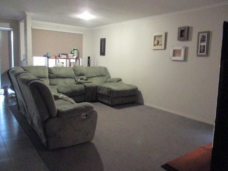 11 Montdami Way, Carrum Downs VIC 3201