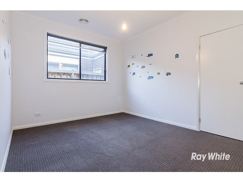 6 Gregson Grove, Lyndhurst VIC 3975