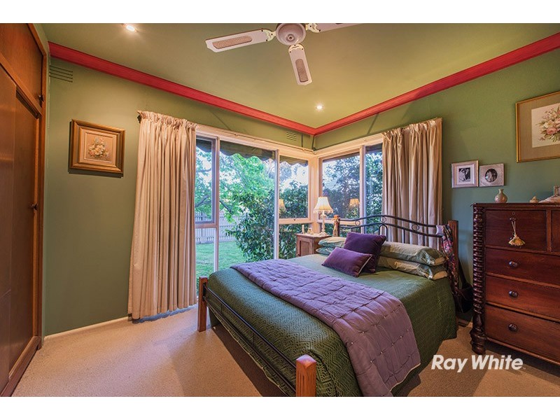 6 Greaves Street, Cranbourne VIC 3977