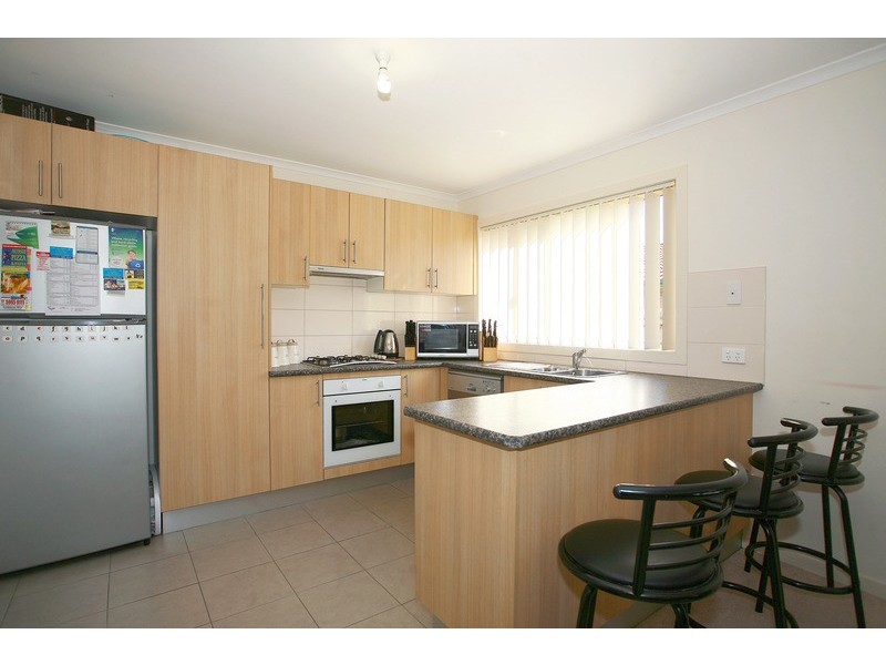 1/5 Hoddle Court, Cranbourne VIC 3977