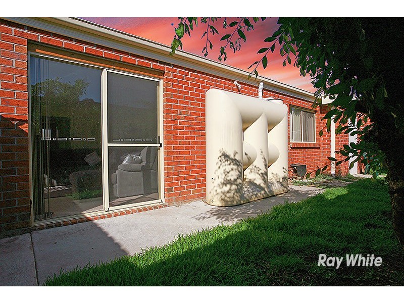 1/5 Hoddle Court, Cranbourne VIC 3977