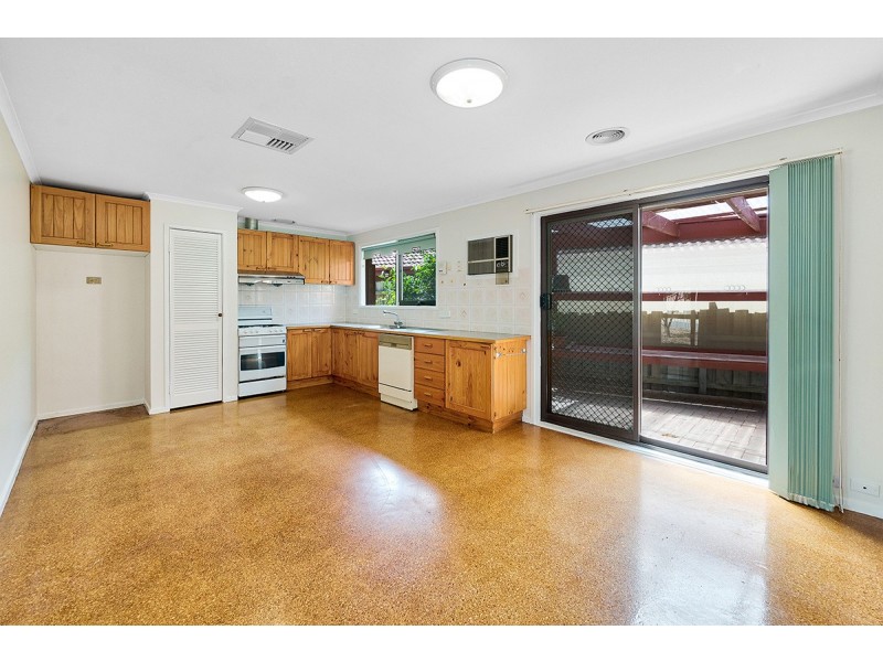 28 Wallace Road, Cranbourne VIC 3977