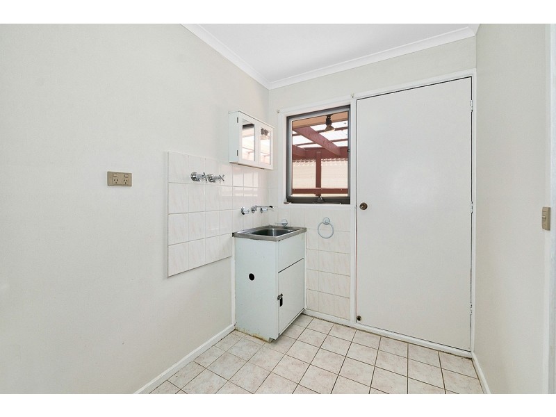 28 Wallace Road, Cranbourne VIC 3977