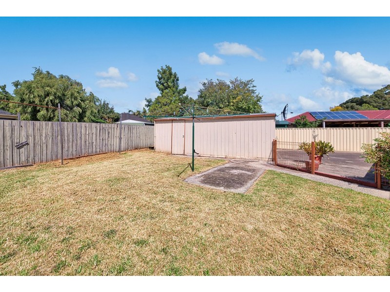 28 Wallace Road, Cranbourne VIC 3977