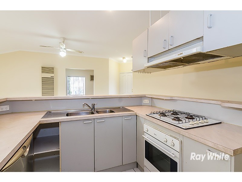 13 Jacinta Drive, Cranbourne West VIC 3977