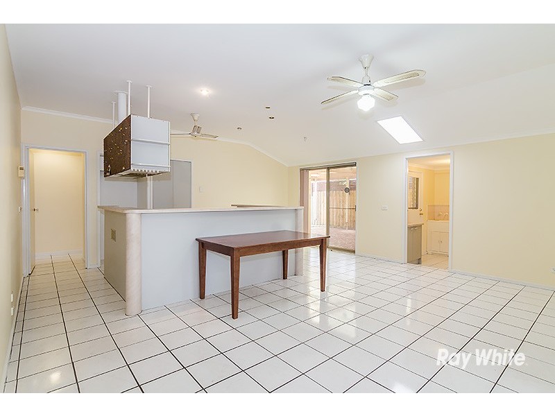 13 Jacinta Drive, Cranbourne West VIC 3977