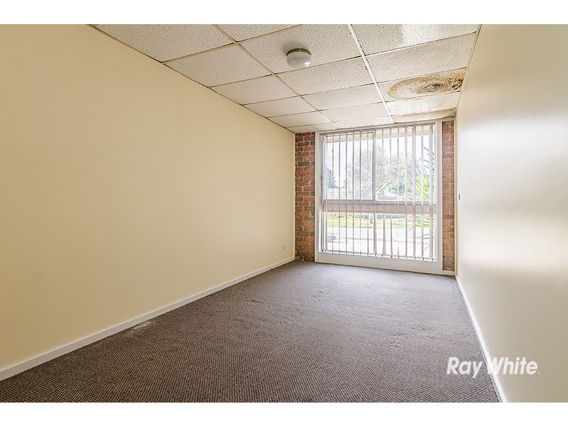13 Jacinta Drive, Cranbourne West VIC 3977