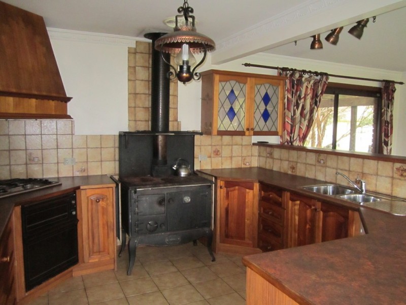 7 Garden Street, Cranbourne East VIC 3977