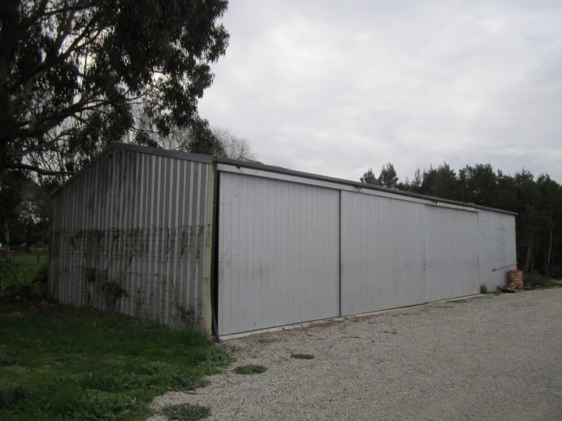 7 Garden Street, Cranbourne East VIC 3977
