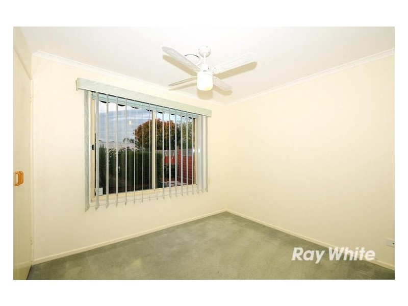 3 Flying Star Walk, Skye VIC 3977