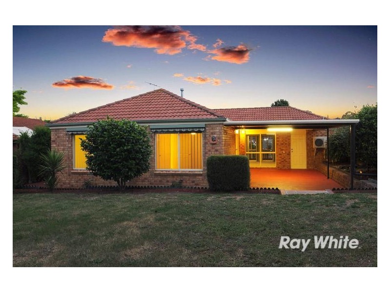3 Flying Star Walk, Skye VIC 3977