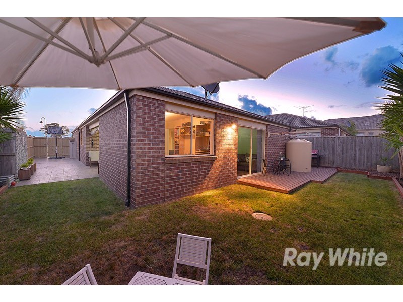 9 Hugden Close, Lyndhurst VIC 3975