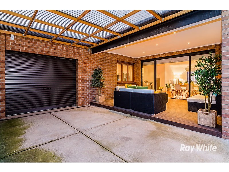 13 Mallett Grove, Lyndhurst VIC 3975