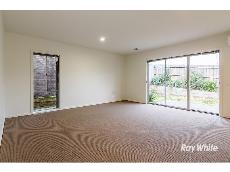 19 Botany Drive, Carrum Downs VIC 3201