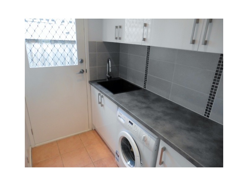 31 Dutton Close, Lynbrook VIC 3975