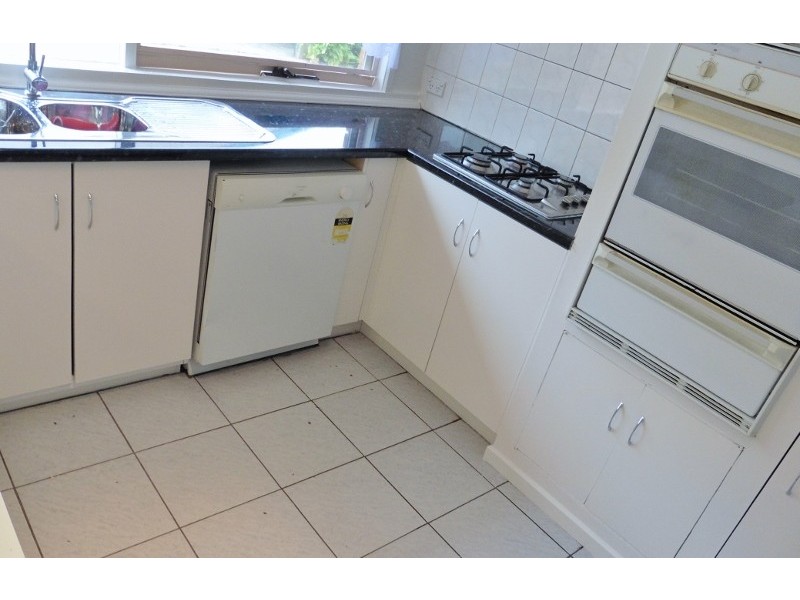 14 Westminster Court, Hampton Park VIC 3976