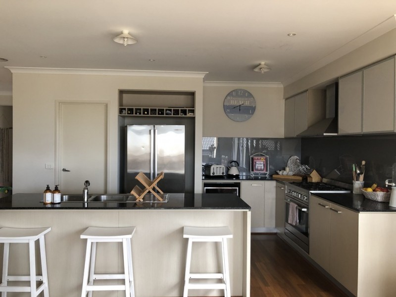 23 Hackney Circuit, Clyde North VIC 3978