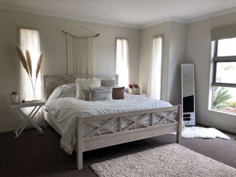 23 Hackney Circuit, Clyde North VIC 3978