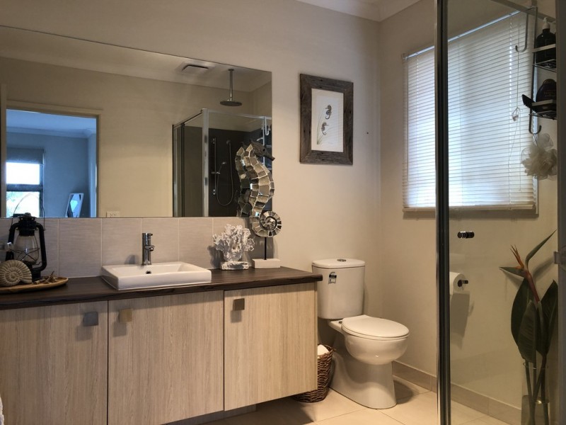 23 Hackney Circuit, Clyde North VIC 3978