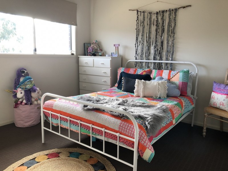 23 Hackney Circuit, Clyde North VIC 3978