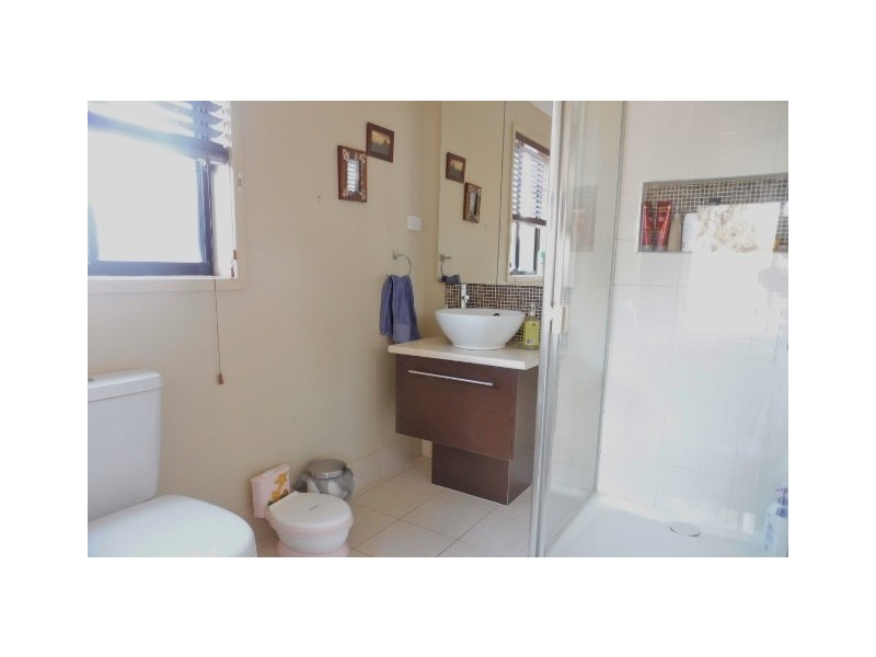 31 Yammerbook Way, Cranbourne East VIC 3977