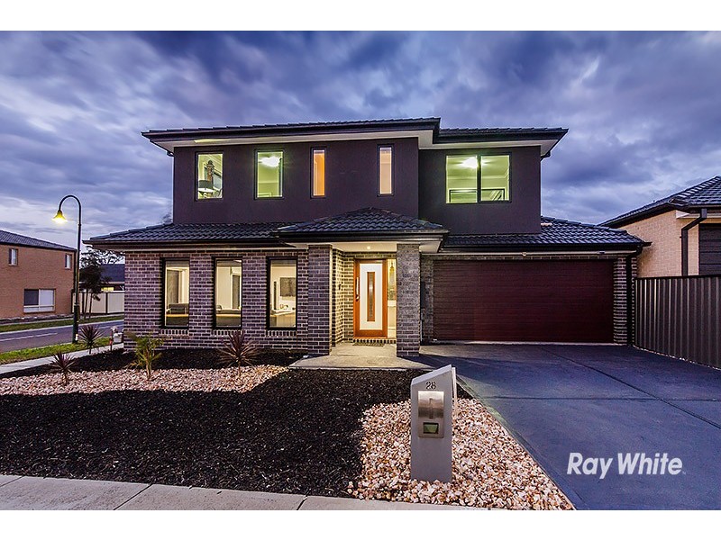 28 Elliott Parade, Lynbrook VIC 3975