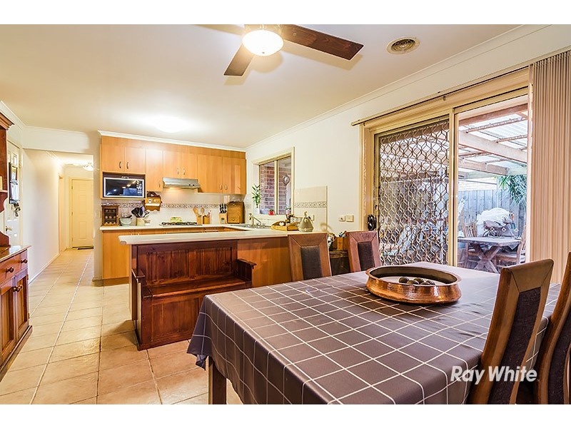 24 Oakman Way, Hampton Park VIC 3976