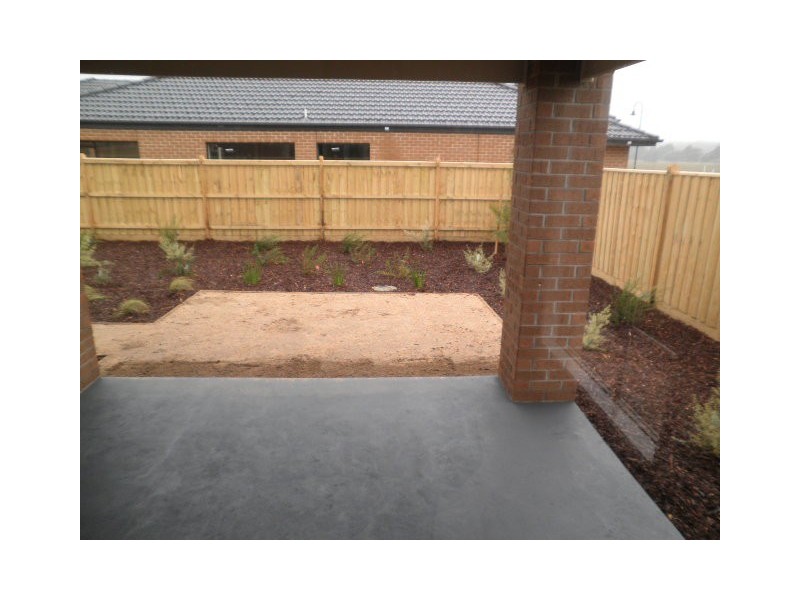 7 Brockman Street, Cranbourne East VIC 3977