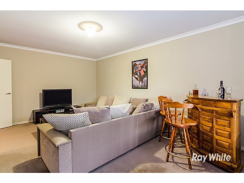 31 Broadstone Way, Cranbourne VIC 3977