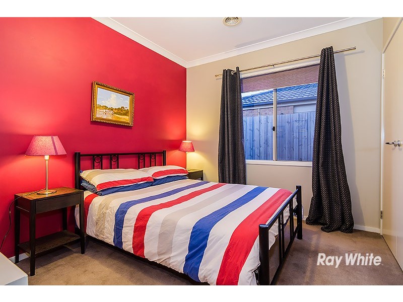 31 Broadstone Way, Cranbourne VIC 3977