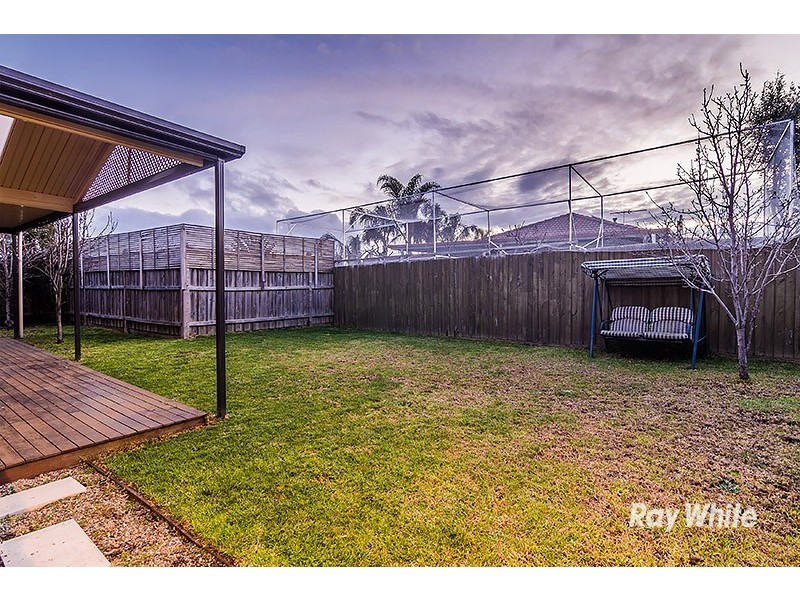 31 Broadstone Way, Cranbourne VIC 3977