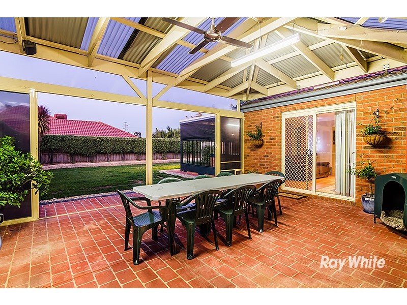 58 Brookland Greens Boulevard, Cranbourne VIC 3977