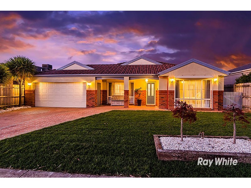 58 Brookland Greens Boulevard, Cranbourne VIC 3977
