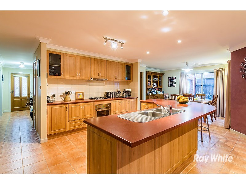 58 Brookland Greens Boulevard, Cranbourne VIC 3977