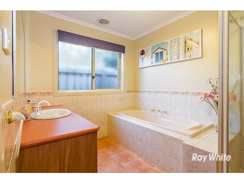 58 Brookland Greens Boulevard, Cranbourne VIC 3977